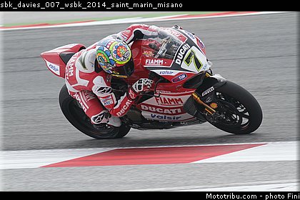 sbk_davies_007_wsbk_2014_saint_marin_misano.jpg
