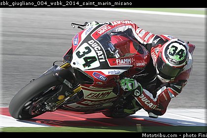 sbk_giugliano_004_wsbk_2014_saint_marin_misano.jpg