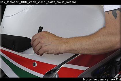 sbk_melandri_005_wsbk_2014_saint_marin_misano.jpg