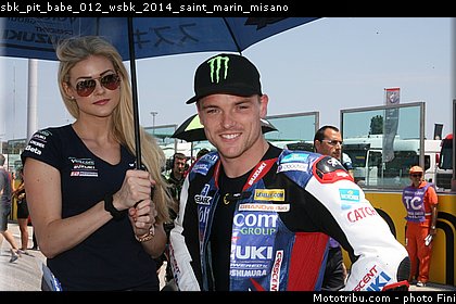 sbk_pit_babe_012_wsbk_2014_saint_marin_misano.jpg