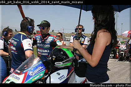 sbk_pit_babe_016_wsbk_2014_saint_marin_misano.jpg