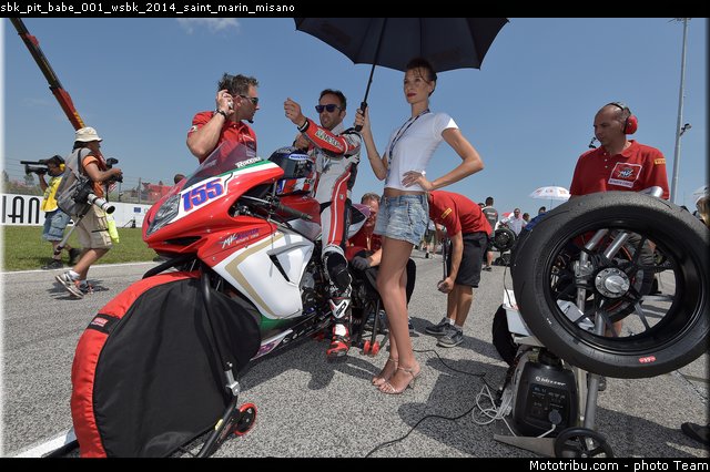 sbk_pit_babe_001_wsbk_2014_saint_marin_misano
