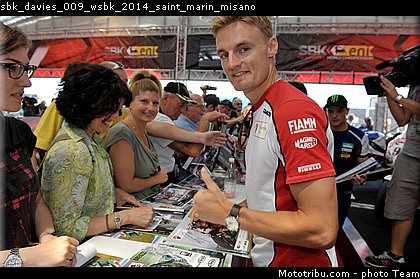 sbk_davies_009_wsbk_2014_saint_marin_misano.jpg