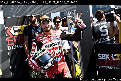 sbk_giugliano_012_wsbk_2014_saint_marin_misano.jpg