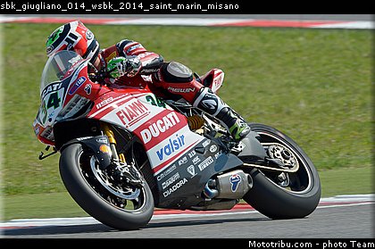 sbk_giugliano_014_wsbk_2014_saint_marin_misano.jpg