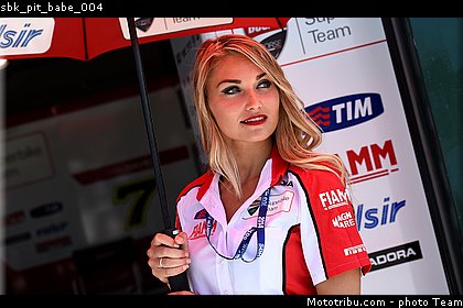 sbk_pit_babe_004.jpg