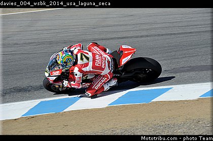 davies_004_wsbk_2014_usa_laguna_seca.jpg