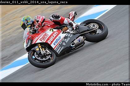 davies_011_wsbk_2014_usa_laguna_seca.jpg
