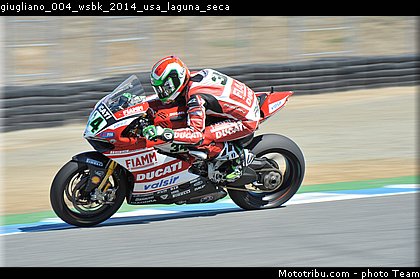 giugliano_004_wsbk_2014_usa_laguna_seca.jpg