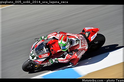 giugliano_005_wsbk_2014_usa_laguna_seca.jpg