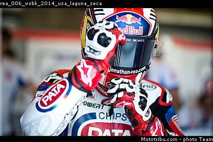 rea_006_wsbk_2014_usa_laguna_seca.jpg