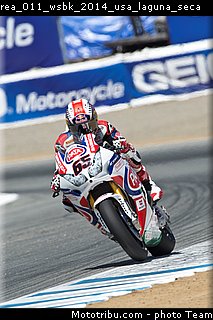 rea_011_wsbk_2014_usa_laguna_seca.jpg