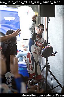 rea_017_wsbk_2014_usa_laguna_seca.jpg