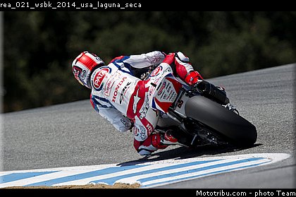 rea_021_wsbk_2014_usa_laguna_seca.jpg