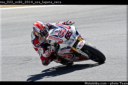 rea_022_wsbk_2014_usa_laguna_seca.jpg