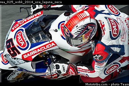 rea_025_wsbk_2014_usa_laguna_seca.jpg