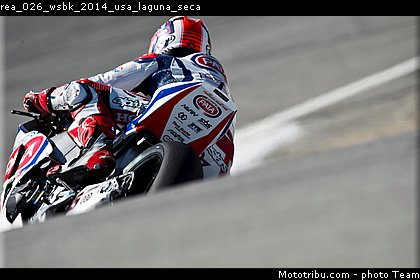 rea_026_wsbk_2014_usa_laguna_seca.jpg