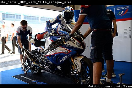sbk_barrier_005_wsbk_2014_espagne_jerez.jpg