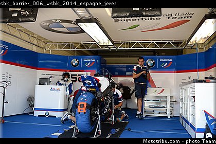 sbk_barrier_006_wsbk_2014_espagne_jerez.jpg