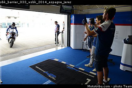sbk_barrier_033_wsbk_2014_espagne_jerez.jpg