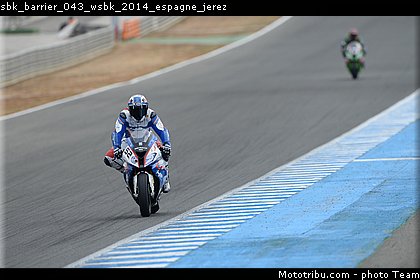 sbk_barrier_043_wsbk_2014_espagne_jerez.jpg