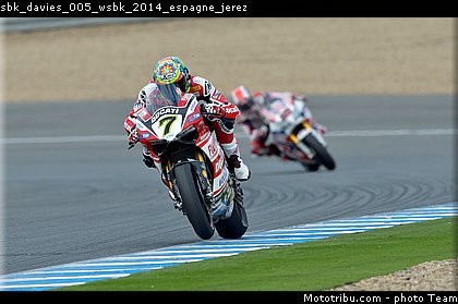 sbk_davies_005_wsbk_2014_espagne_jerez.jpg