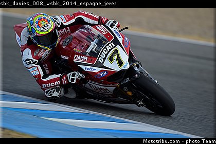 sbk_davies_008_wsbk_2014_espagne_jerez.jpg