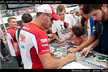 sbk_giugliano_002_wsbk_2014_espagne_jerez.jpg