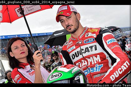 sbk_giugliano_008_wsbk_2014_espagne_jerez.jpg