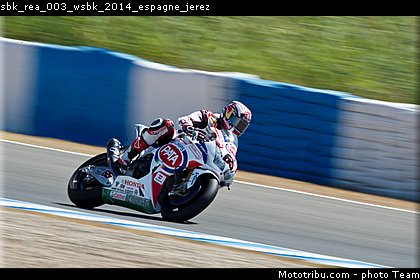 sbk_rea_003_wsbk_2014_espagne_jerez.jpg