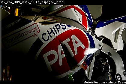 sbk_rea_009_wsbk_2014_espagne_jerez.jpg