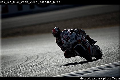 sbk_rea_013_wsbk_2014_espagne_jerez.jpg
