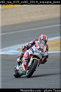 sbk_rea_015_wsbk_2014_espagne_jerez.jpg