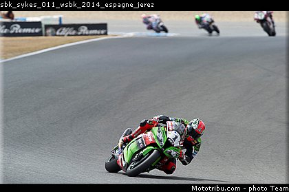 sbk_sykes_011_wsbk_2014_espagne_jerez.jpg