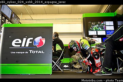 sbk_sykes_024_wsbk_2014_espagne_jerez.jpg