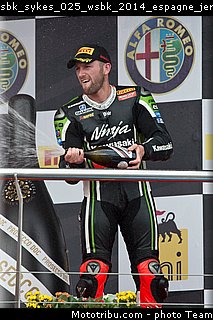 sbk_sykes_025_wsbk_2014_espagne_jerez.jpg