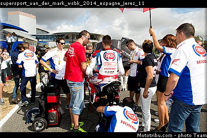 supersport_van_der_mark_wsbk_2014_espagne_jerez_11.jpg