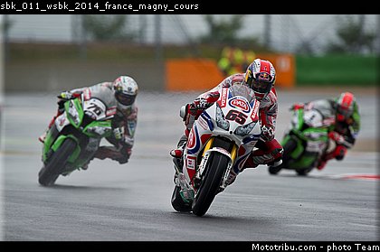 sbk_011_wsbk_2014_france_magny_cours.jpg