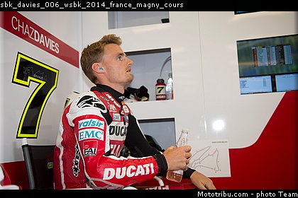 sbk_davies_006_wsbk_2014_france_magny_cours.jpg