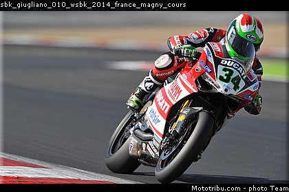 sbk_giugliano_010_wsbk_2014_france_magny_cours.jpg