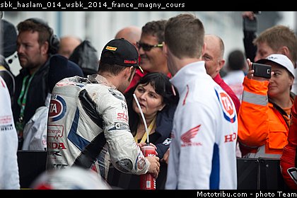 sbk_haslam_014_wsbk_2014_france_magny_cours.jpg