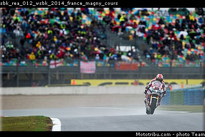 sbk_rea_012_wsbk_2014_france_magny_cours.jpg
