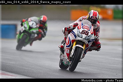 sbk_rea_014_wsbk_2014_france_magny_cours.jpg
