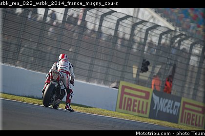 sbk_rea_022_wsbk_2014_france_magny_cours.jpg