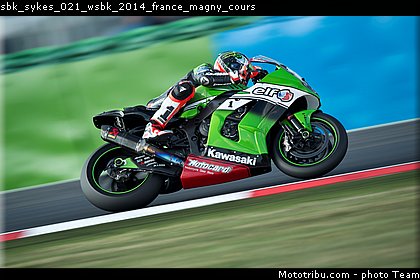 sbk_sykes_021_wsbk_2014_france_magny_cours.jpg