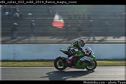sbk_sykes_022_wsbk_2014_france_magny_cours.jpg