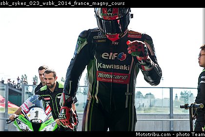 sbk_sykes_023_wsbk_2014_france_magny_cours.jpg