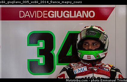 sbk_giugliano_005_wsbk_2014_france_magny_cours.jpg