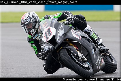 sbk_guarnoni_003_wsbk_2014_france_magny_cours.jpg