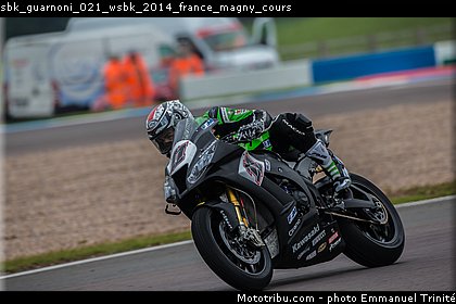 sbk_guarnoni_021_wsbk_2014_france_magny_cours.jpg